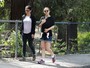 Natalie Portman passeia com a filha recém-nascida na Califórnia 