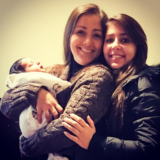 Nana Gouvêa posta foto com filha e netinho (Foto: Reprodução/Instagram)