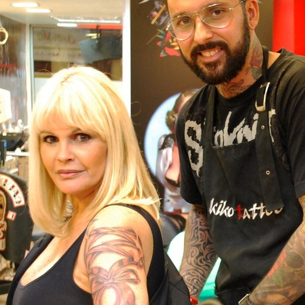 Monique Evans mostra nova tatuagem (Foto: Reprodução/ Instagram)