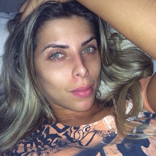 Ana Paulo Minerato sem maquiagem (Foto: Reprodução/Instagram)