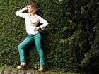 Luiza Valdetaro faz ensaio com looks em verde-esmeralda, cor que tem tudo a ver com o verão
