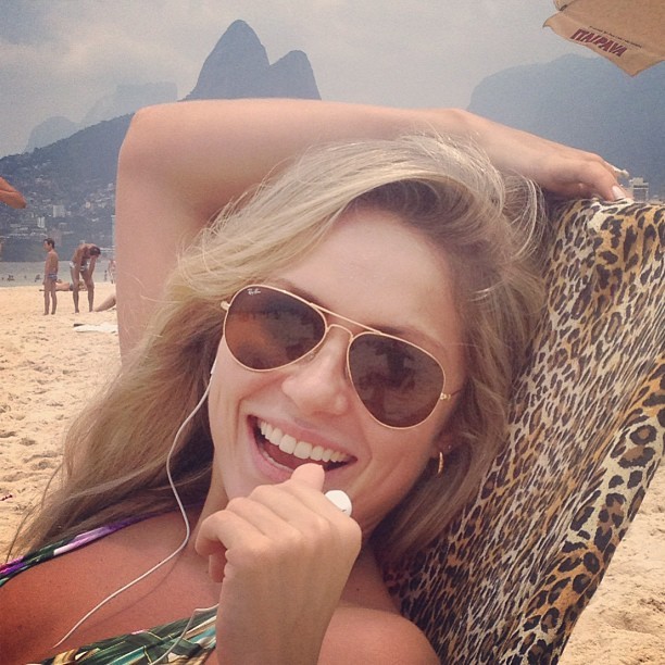Ex-BBB Renatinha posta foto na praia (Foto: Instagram / Reprodução)