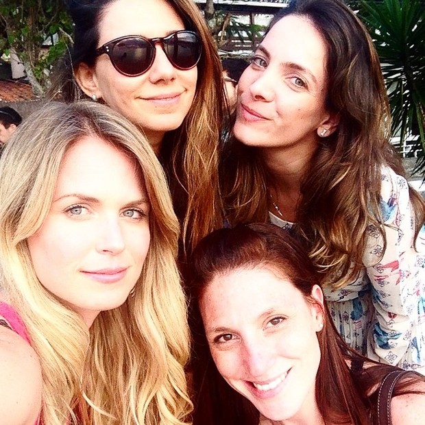 Susana Werner com amigas no aniversário (Foto: Instagram)