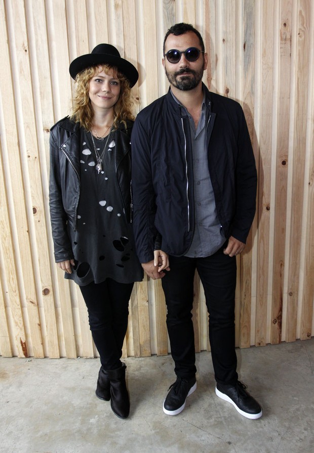 Leandra Leal e Ale Youssef (Foto: Celso Tavares / EGO)
