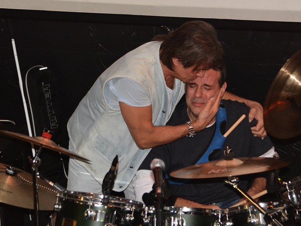Roberto Carlos se apresenta com o filho, Dudu Braga, em São Paulo (Foto: Caio Duran e Renan Katayama/ Ag. News)