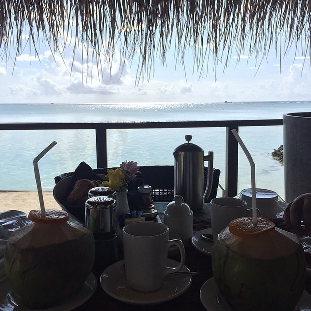 Café da manhã de Preta Gil nas Ilhas Maldivas (Foto: Instagram/ Reprodução)