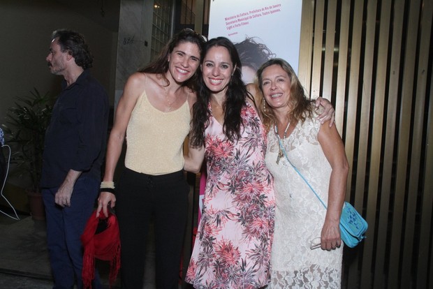 Claudia Mauro com Maria Zilda e sua companheira, Ana Kalil (Foto: Thyago Andrade/Foto Rio News)