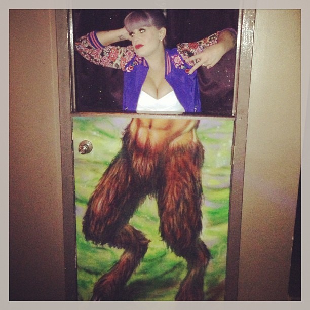 Kelly Osbourne em boate (Foto: Instagram/ Reprodução)