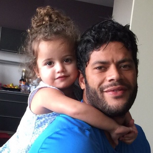 Hulk com a filha (Foto: Reprodução/Instagram)