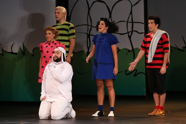 Elenco do espetáculo &#39;Meu querido Charlie Brown&#39; (Foto: Roberto Filho / BrazilNews)