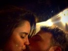 Fernanda Vasconcellos posta foto de beijão em Cássio Reis