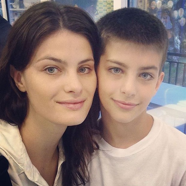 Isabelli Fontana com o filho (Foto: Reprodução/Instagram)