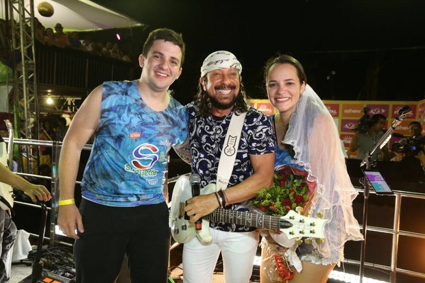 Fã pede namorada em casamento durante show de Bell Marques (Foto: Alana Andrade/Divulgação)