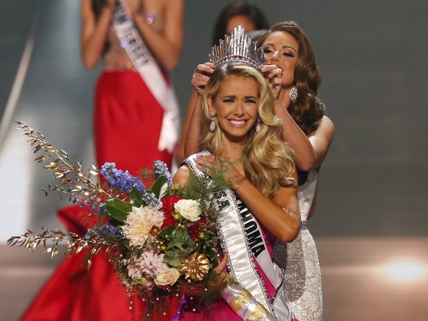 Olivia Jordan, representante de Oklahoma, é eleita Miss Estados Unidos 2015 em Baton Rouge, na Louisiana (Foto: Adrees Latif/ Reuters)