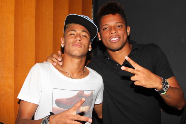 Neymar e André (Foto: Léo Franco e Thiago Duran/AgNews)