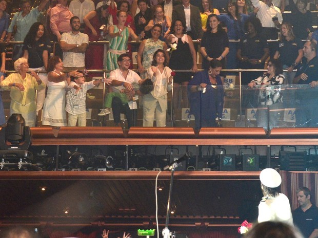 Famosos em show de Roberto Carlos no navio Costa Pacífica (Foto: Roberto Teixeira/ EGO)