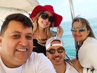 Wesley Safadão presenteia motorista e mulher com viagem para Dubai