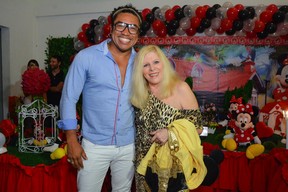 Vanusa e o produtor Sebah Vieira (Foto: Caio Duran/ Foto Rio News)