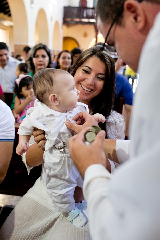 Priscila Pires batiza o filho, Pietro (Foto: Divulgação / Priscila Motta)