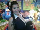 Priscila Pires posta foto com o filho em festa de aniversário infantil