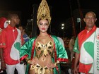 Paloma Bernardi volta em desfile da Grande Rio na Sapucaí