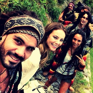 Juliano Cazarré, Paola Oliveira e Maria Maya (Foto: Reprodução/ Instagram)