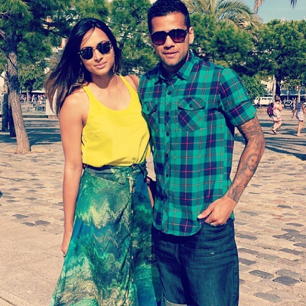 Thaissa Carvalho e Daniel Alves (Foto: Instagram / Reprodução)