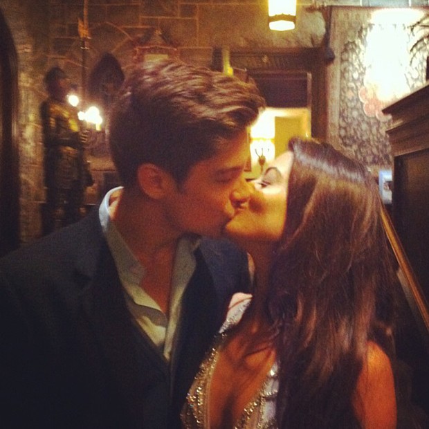 Carol Castro posta foto com o namorado (Foto: Instagram / Reprodução)
