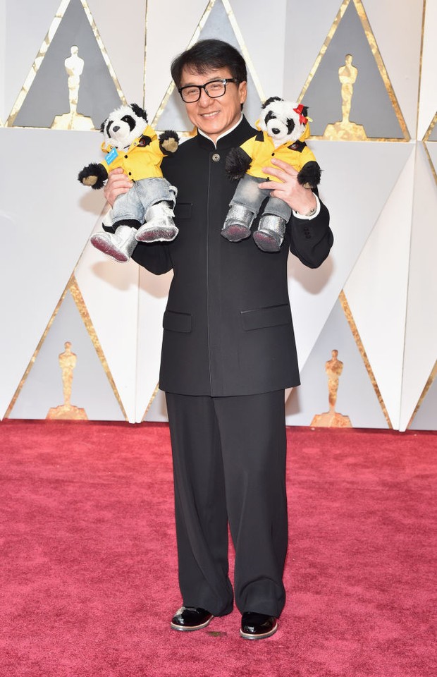Jackie Chan no Oscar 2017 (Foto: Getty Images)