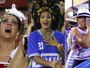 Sheron Menezzes e Gloria Pires se emocionam em desfile da Portela