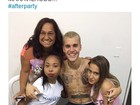 Justin Bieber realiza sonho de fã com doença crônica e faz foto em camarim 