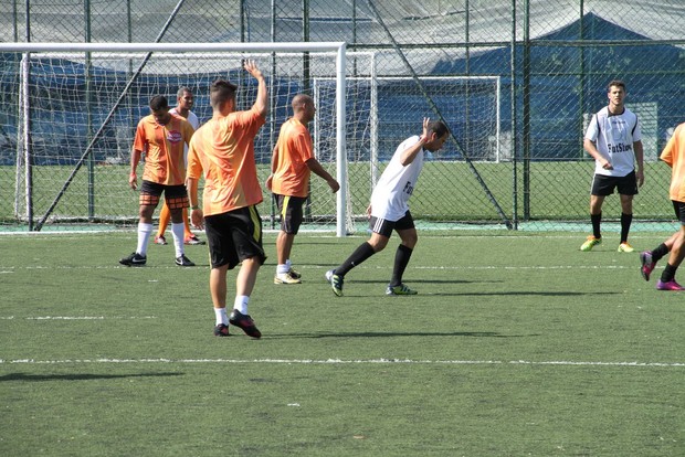 Futebol dos artistas na Barra da Tijuca, RJ (Foto: Thyago Andrade  / FotoRioNews)