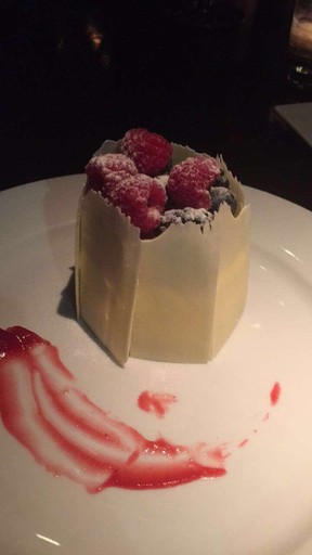 Anitta mostra sobremesa  (Foto: Reprodução / Instagram)