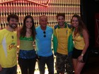 Famosos torcem pelo Brasil em hotel no Rio 