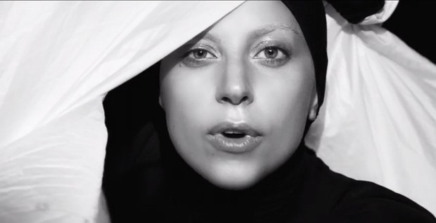 Novo clipe de Lady Gaga (Foto: Video/Reprodução)