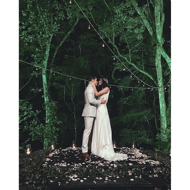 Débora Nascimento e José Loreto se casam no Rio (Foto: Reprodução/Instagram)