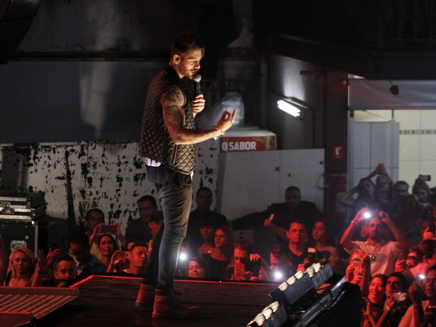 Lucas Lucco faz show em São Paulo (Foto: Celso Tavares/ EGO)