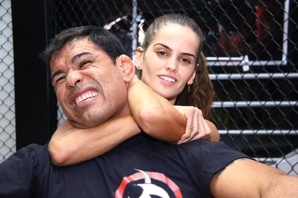 Izabel Goulart e Rodrigo Minotauro (Foto: Divulgação/Team Nogueira)