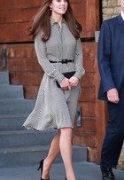 Kate Middleton vai a primeiro evento oficial com novo visual, de franjinha