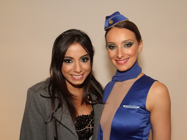 Anitta e Sabrina Parlatore em evento em São Paulo (Foto: Thiago Duran/ Ag. News)