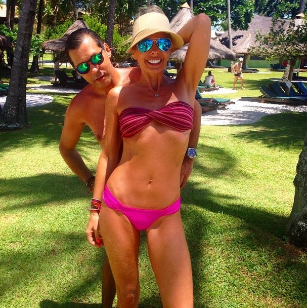  Adriane Galisteu mostra corpo seco com amigo (Foto: Instagram/Reprodução)