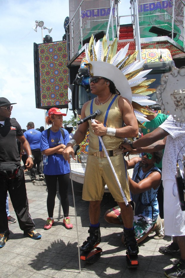 Carlinhos Brown (Foto: Denilson Santos com Wallace Barbosa e Wesley Costa / AgNews)