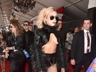 Lady Gaga causa com look extravagante no Grammy 2017