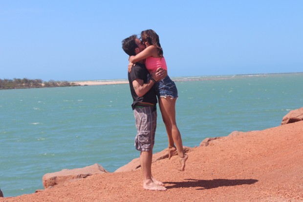 Gyselle Soares e o namorado francês, Pierre Antoine, no Piauí (Foto: Divulgação)