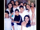 Fernanda Motta posa com os primos em foto antiga: 'Época mara'