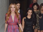 Lindsay Lohan e Kourtney Kardashian usam looks curtinhos para badalar