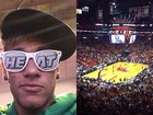 De óculos, Neymar assiste a jogo de basquete em Miami