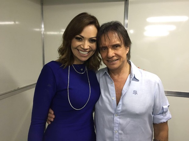 Solange Almeida e Roberto Carlos em show em Teresina, no Piauí (Foto: Divulgação)