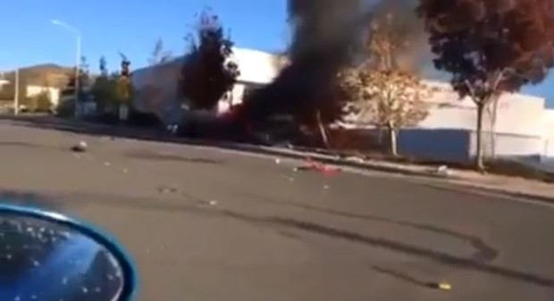 Vídeo do momento do acidente que matou Paul Walker (Foto: Reprodução / Youtube)