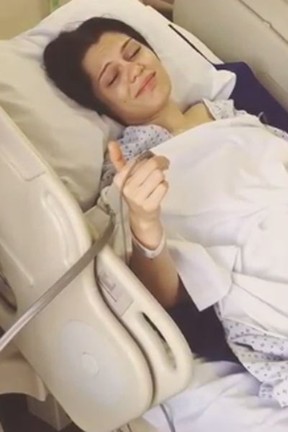 Jessie J após operação (Foto: Instagram/ Reprodução)
